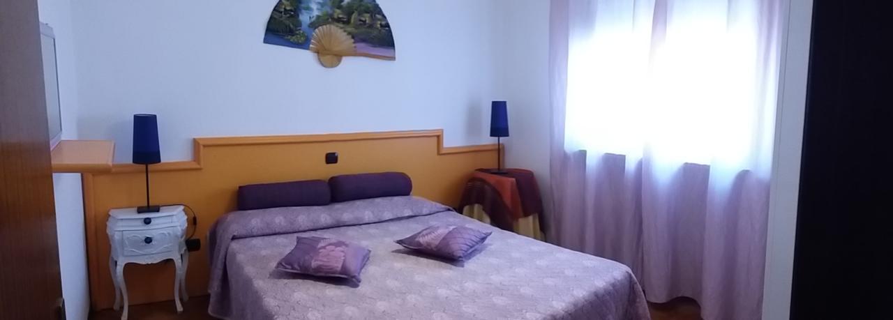 Appartamenti Falco Caorle Kültér fotó